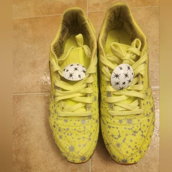 Melody Ehsani Double Ripple Reebok 7 - Picture 3 of 10